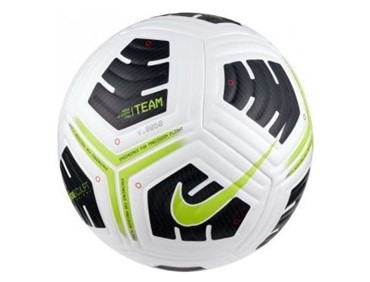 NIKE ACADEMY PRO