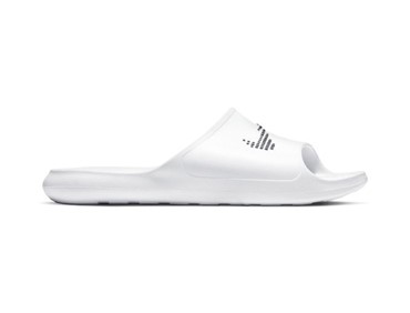 NIKE VICTORI ONE