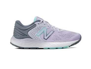 NEW BALANCE W520V7