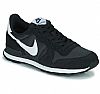 NIKE W INTERNATIONALIST