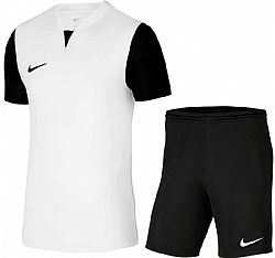 NIKE TROPHY V
