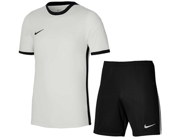 NIKE CHALLENGE IV