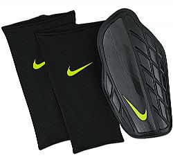 NIKE PROTEGGA PRO