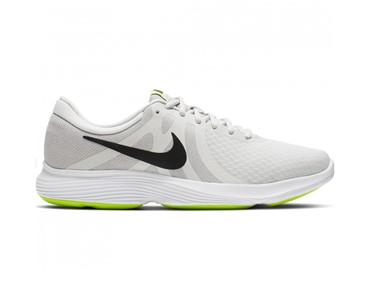NIKE REVOLUTION 4
