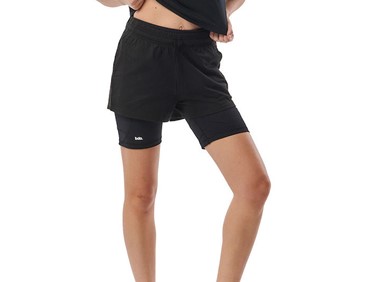 BODY ACTION W ESS SHORT